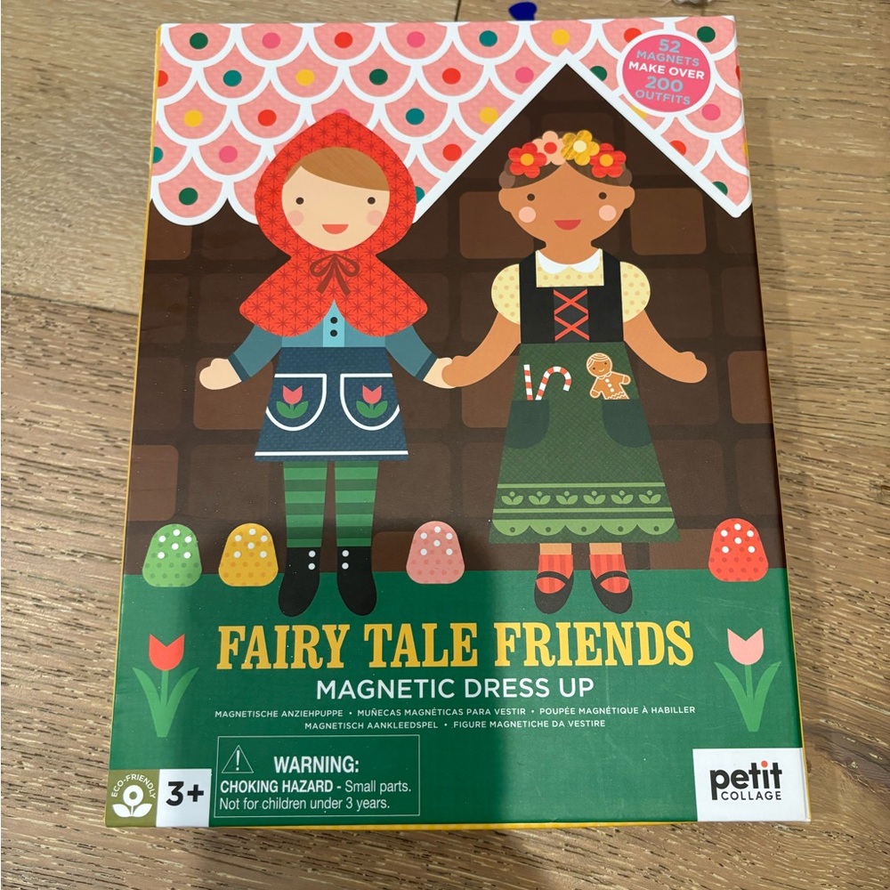 Petit Collage Fairy Tale Friends Magnetic Dress Up — Green